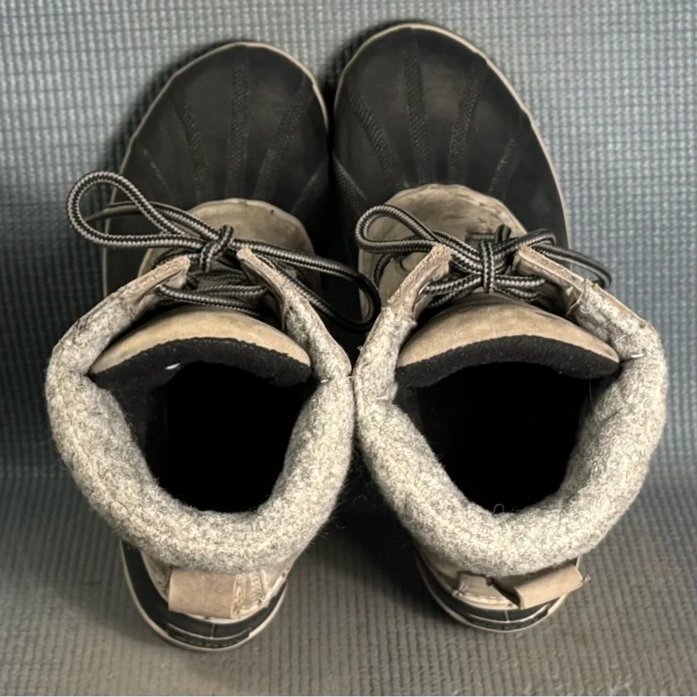 Sorel‎ Women's Slimpack Lace II Winter Boots Gray/Black Size 10